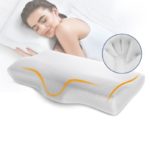 Oreiller ergonomique à mémoire de forme blanc pour cervicales. Fille qui dort sur l'oreiller, main visible.