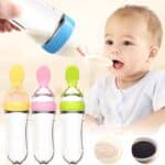 Bouteille cuillère ergonomique pour nouveau né