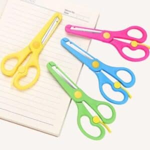 Ciseaux en plastique pour enfants