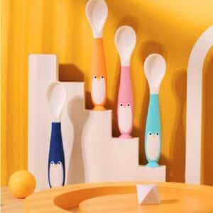 Couverts souples ergonomiques motifs pingouin