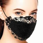 Masque en dentelle
