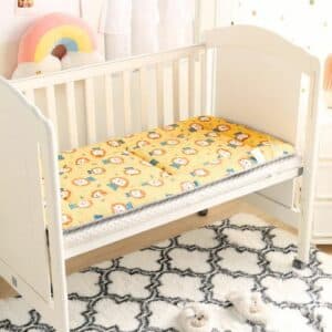 Matelas de berceau en coton jaune pour bébé