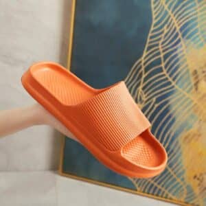 Pantoufles antidérapantes et légères à semelle ergonomique