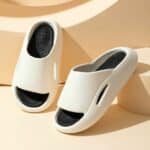 Pantoufles de plage à la mode semelle épaisse