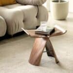 Tabouret papillon en bois