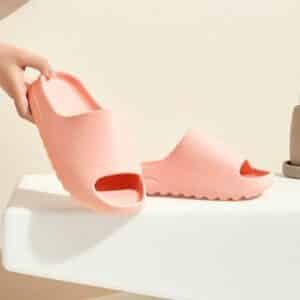 Tongs d’été à semelle épaisse orthopédique