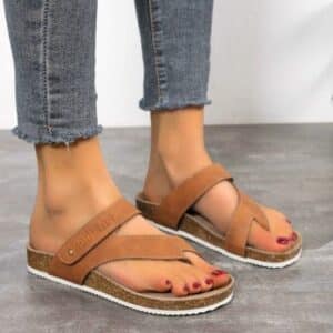 Tongs plates orthopédiques marron