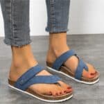 Tongs plates orthopédiques bleues