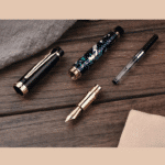 Stylo Ergonomique à Plume avec Convertisseur et Motif Floral