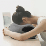 Oreiller Anti Ronflement Gris et Ergonomique pour Bureau
