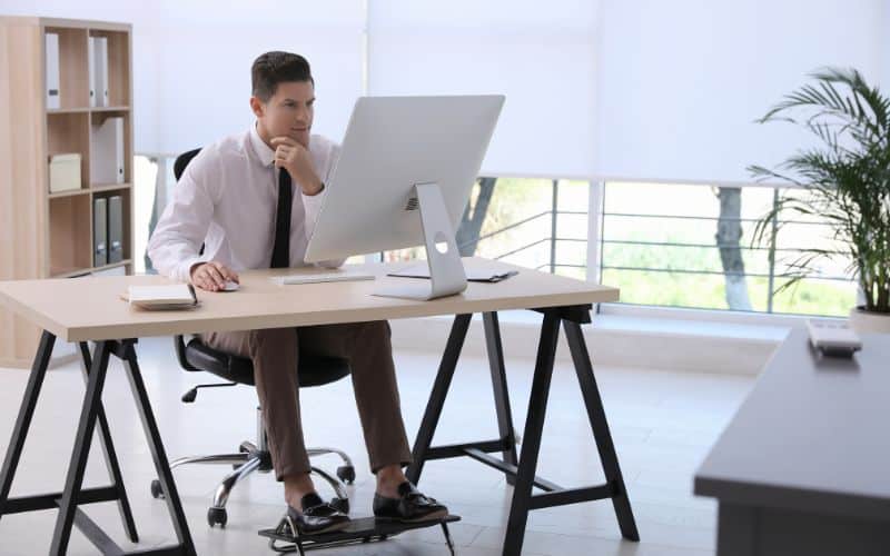 Comment améliorer son confort lorsqu'on travaille chez soi ? Bureautique comment ameliorer confort lorsquon travaille chez soi 5