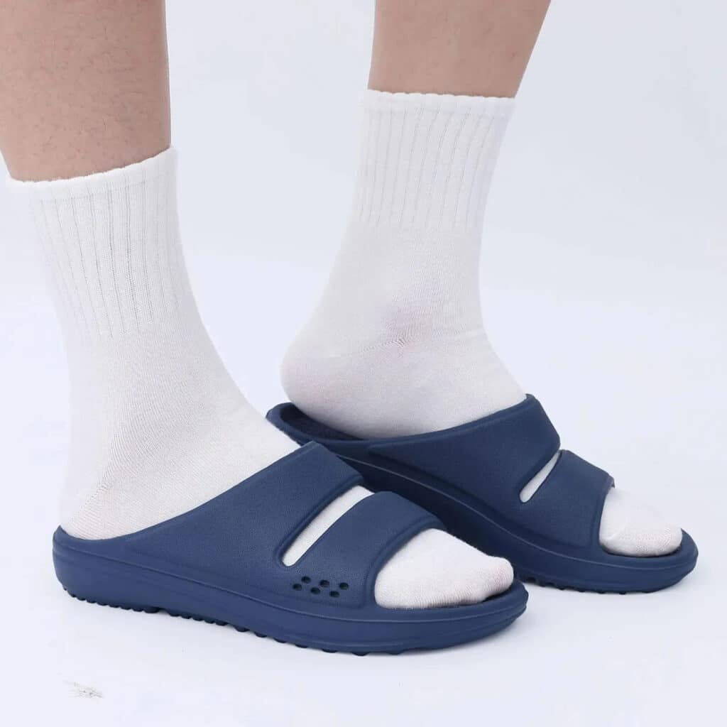 Chaussons Femme Semelle Ergonomique Antidérapants et Confortables