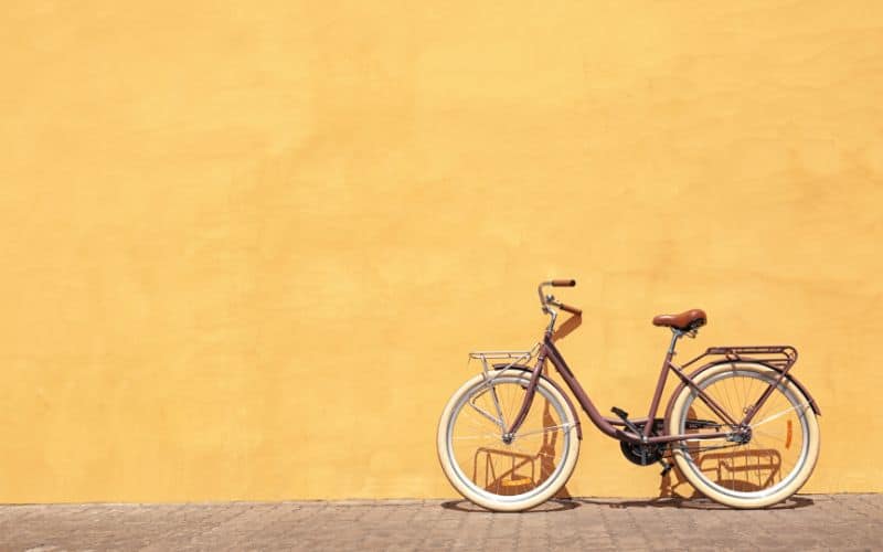 Comparaison entre Guidons Classiques et Ergonomiques Transport comparaison guidons classiques ergonomiques