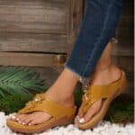 Tong Femme Semelle Ergonomique Légère et Élégante