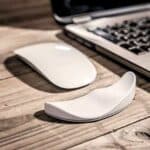 Tapis de Souris Ergonomique Pratique et Confortable pour Droitier