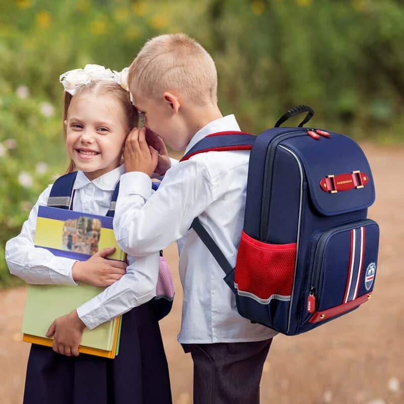 Cartable ergonomique vs cartable classique : quelles différences et bénéfices ? Cartable Ergonomique Léger et Spacieux