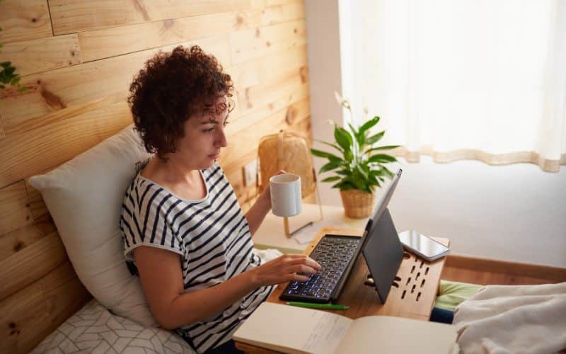 Les impacts du télétravail sur la santé à long terme Innovation impacts teletravail sante long terme 9