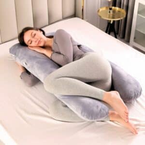 Coussin de maternité : comment l'utiliser efficacement ? Coussin De Grossesse Polaire Gris